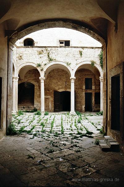 apulien_13_bitonto.jpg - Hinterhof in Bitonto