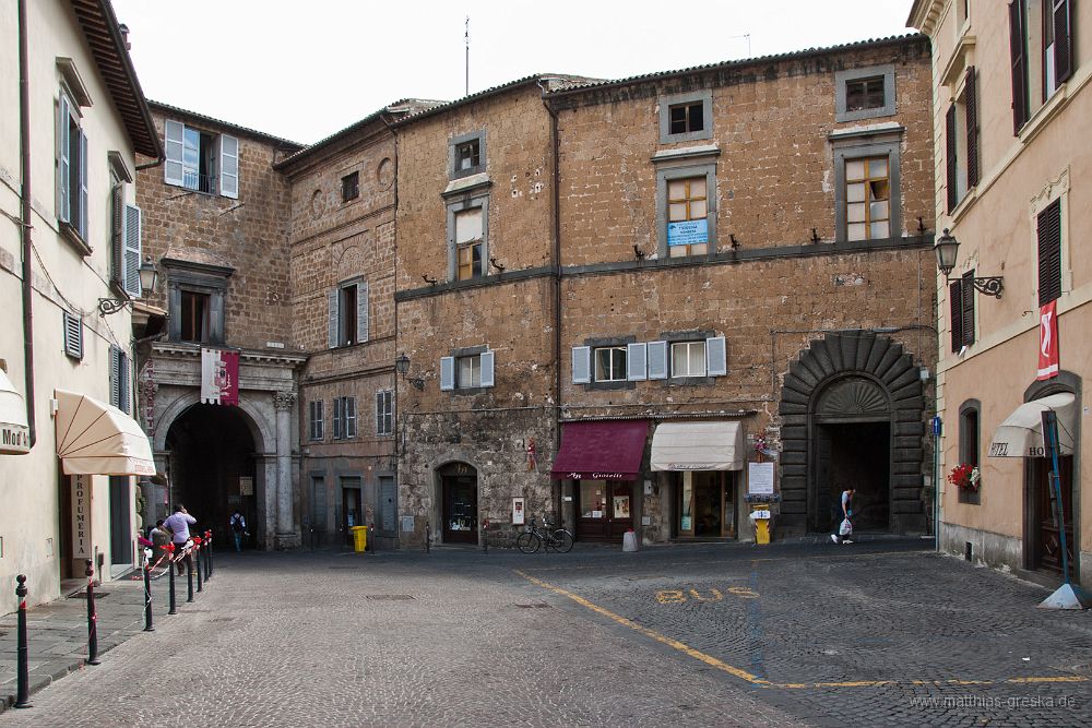 012-MSG_20120612104632__ND20854.jpg - In den Straßen von Orvieto