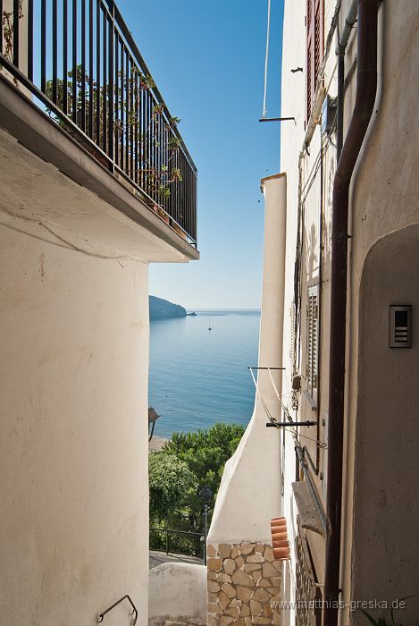 030-MSG_20120617073108__ND21503.jpg - Frühmorgens in Sperlonga