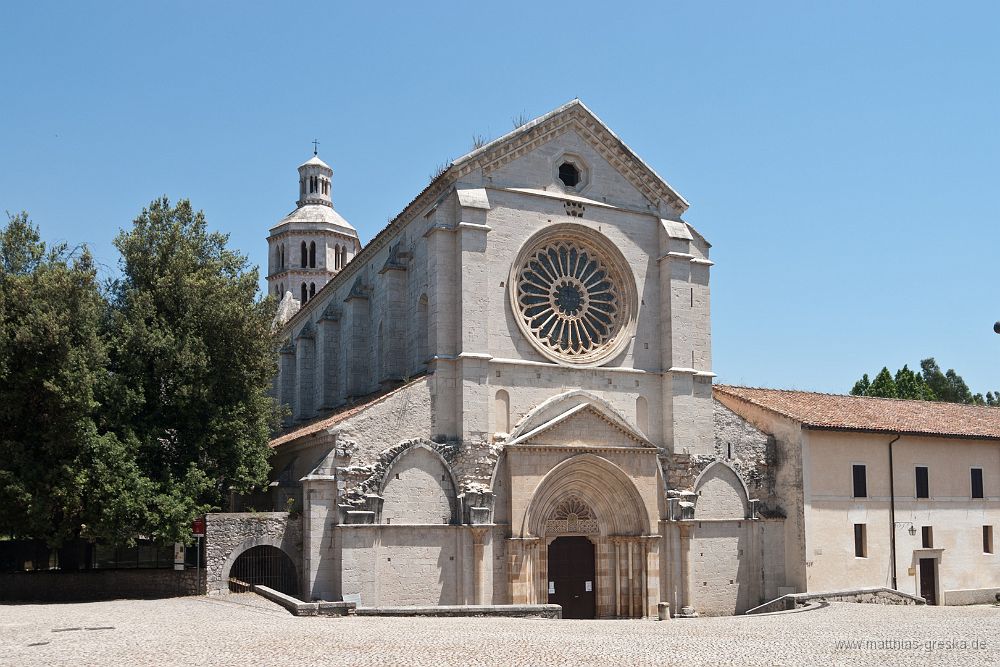 032-MSG_20120619131115__ND21687.jpg - Die Kirche von Fossanova