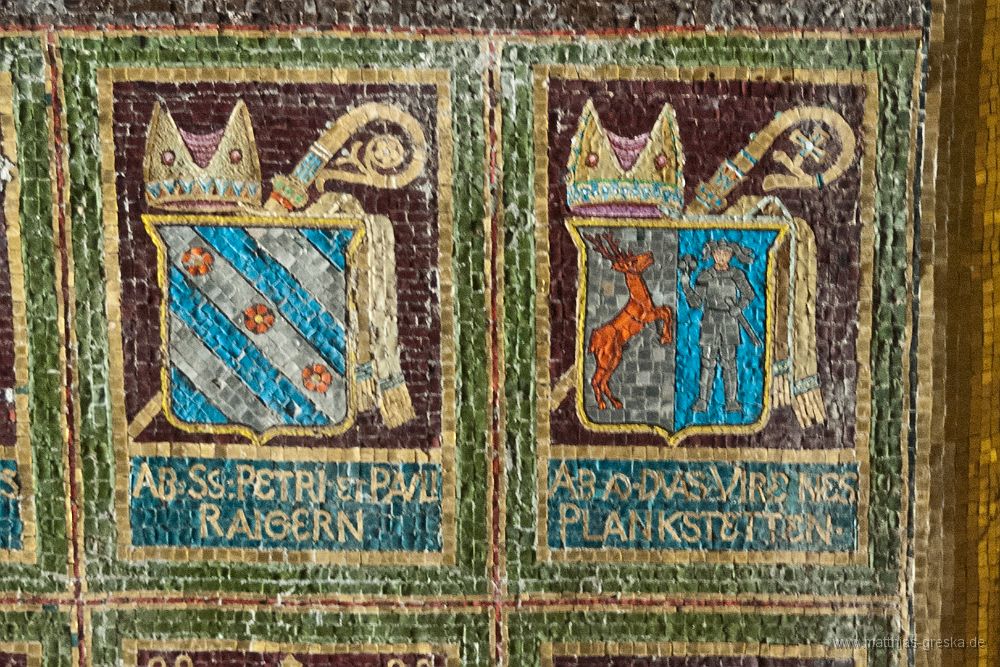 041-MSG_20120620120227__ND21735.jpg - Montecassino und der Hinweis auf Kloster Plankstetten